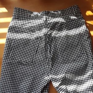 Ralph Lauren Pants - Ralph Lauren Houndstooth Capri Pants Ralph Lauren Pants - Ralph Lauren Houndstooth Capri Pants
